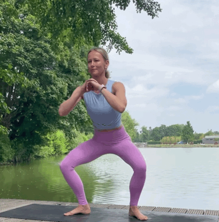 瑜伽教练瘦肚子都是练什么动作？9个瘦度体式教你！