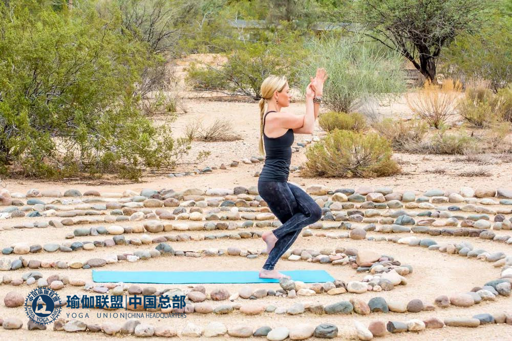 瑜伽教练改善平衡体式用哪些比较合适？8个瑜伽平衡体式分享给你！